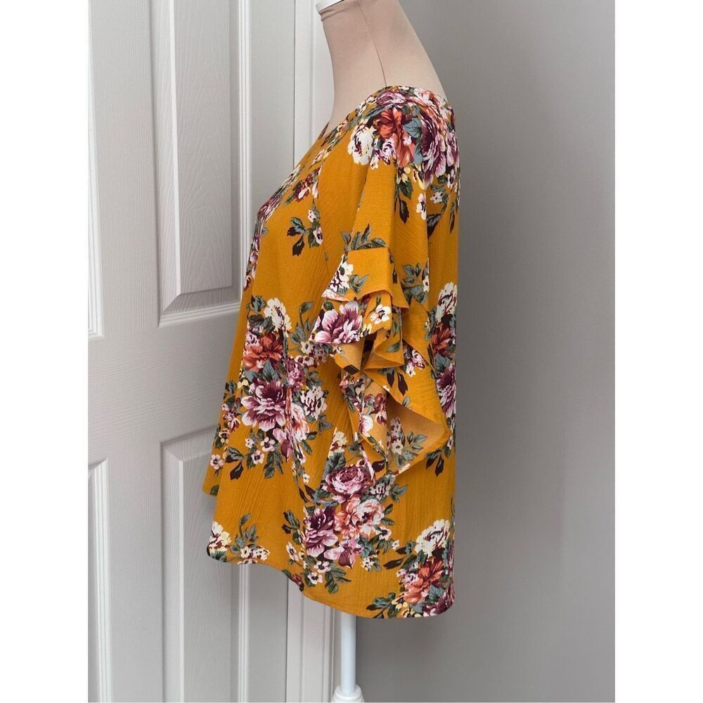 Umgee floral top - Picture 3 of 8